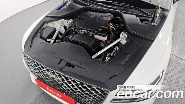 Genesis G80 2021 — ფოტო 8/20