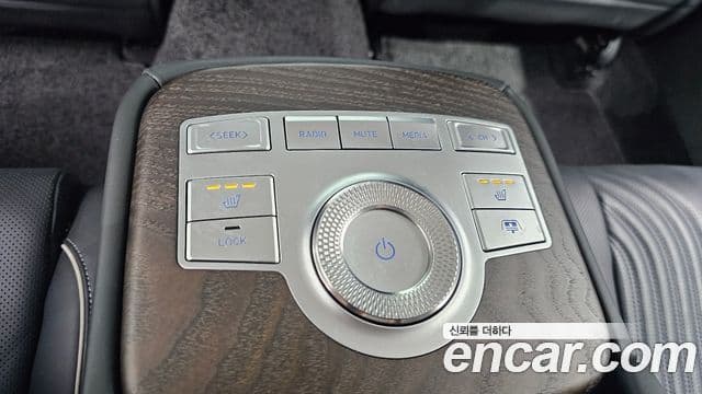 Genesis G80 2021 — ფოტო 12/20