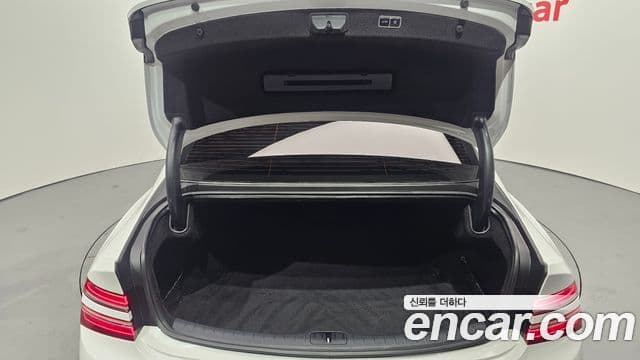 Genesis G80 2021 — ფოტო 20/20