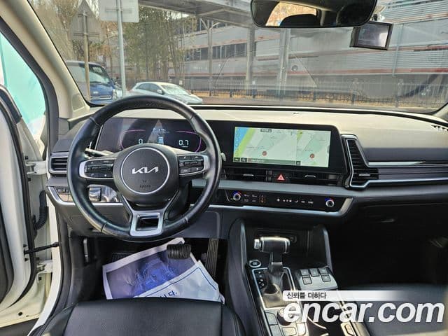 Kia Sportage 2023 — Şəkil 8/20