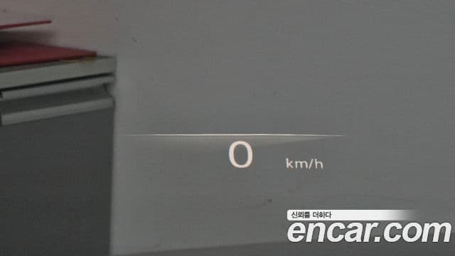 Genesis GV70 2021 — Şəkil 18/20