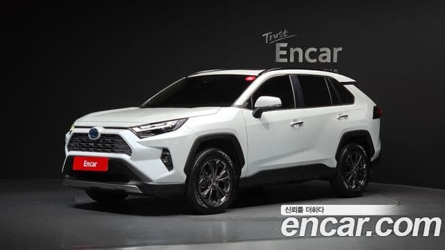Toyota RAV4 2024 — Şəkil 17/20