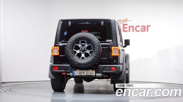 Jeep Wrangler 2023 — Şəkil 4/20