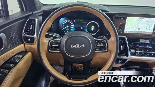 Kia Sorento 2022 — ფოტო 13/20