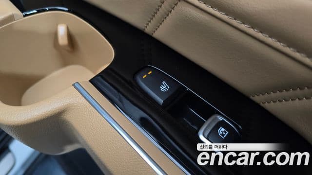 Kia Sorento 2022 — ფოტო 18/20