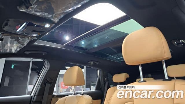 Kia Sorento 2022 — ფოტო 19/20