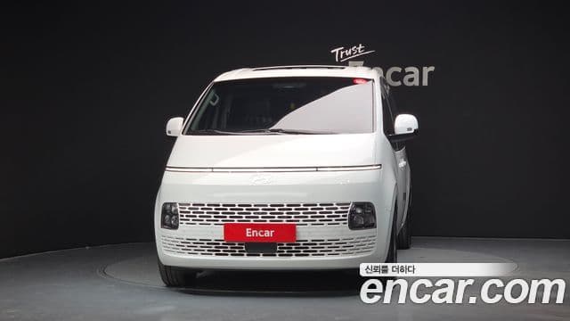 Hyundai Staria 2025 — ფოტო 3/20