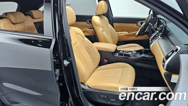 Kia Sorento 2022 — Фото 12/20