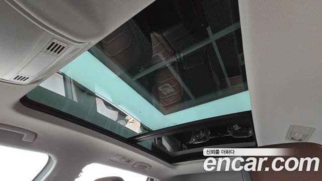 Volkswagen Tiguan Allspace 2023 — Şəkil 18/20