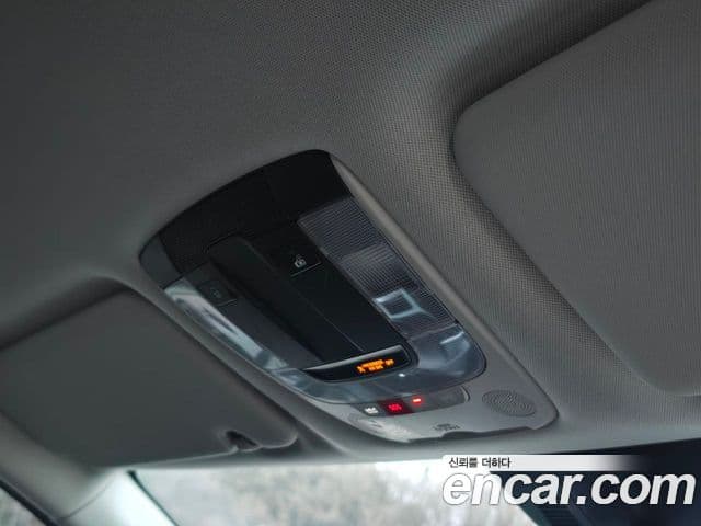 Kia Sportage 2023 — Şəkil 17/20