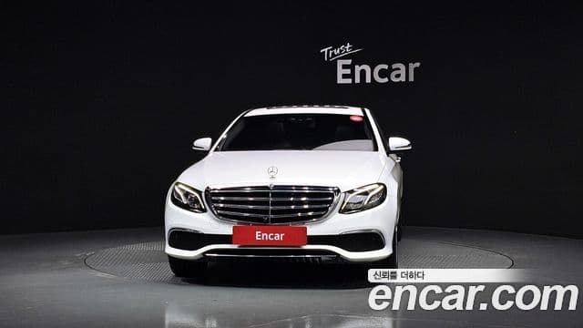 Mercedes-Benz E-Class 2019 — Şəkil 6/20