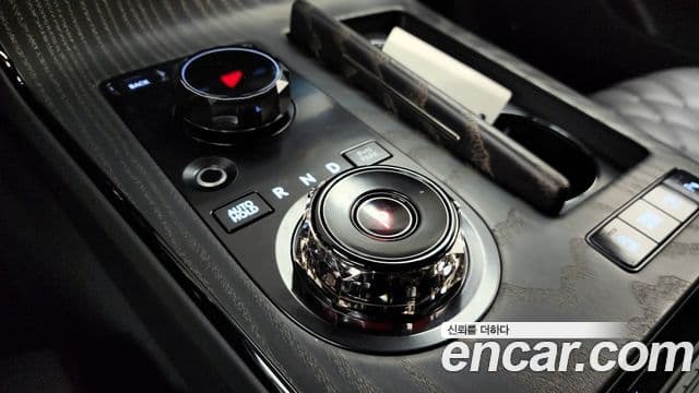 Genesis Electrified G80 2025 — Şəkil 7/20