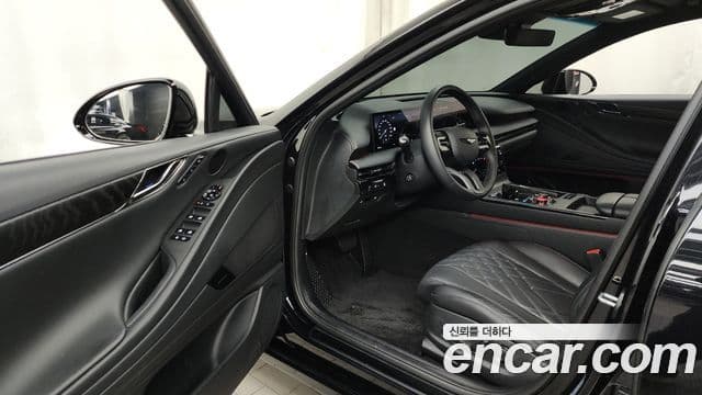 Genesis Electrified G80 2025 — Şəkil 8/20