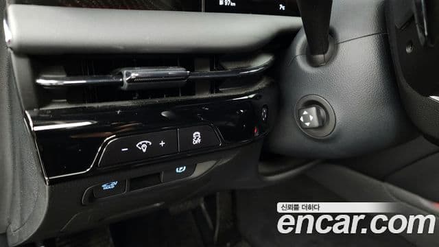 Genesis Electrified G80 2025 — Şəkil 16/20