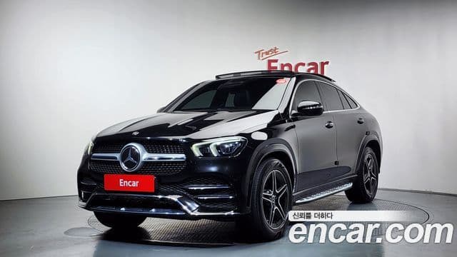Mercedes-Benz GLE-Class 2021 — Photo 6/20