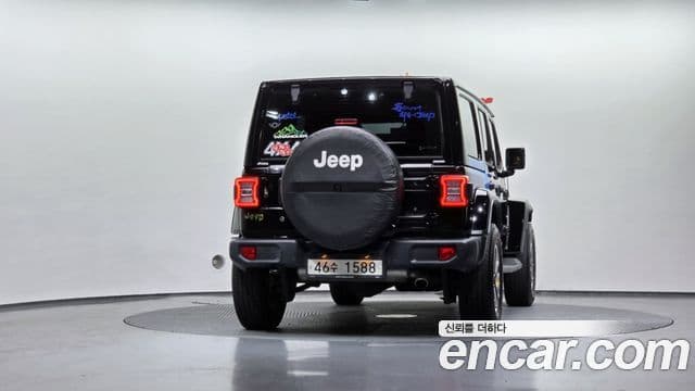 Jeep Wrangler 2018 — Photo 1/20