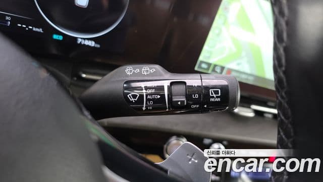 Kia Carnival 2022 — ფოტო 16/20