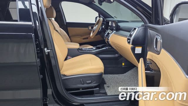 Kia Sorento 2023 — ფოტო 11/20