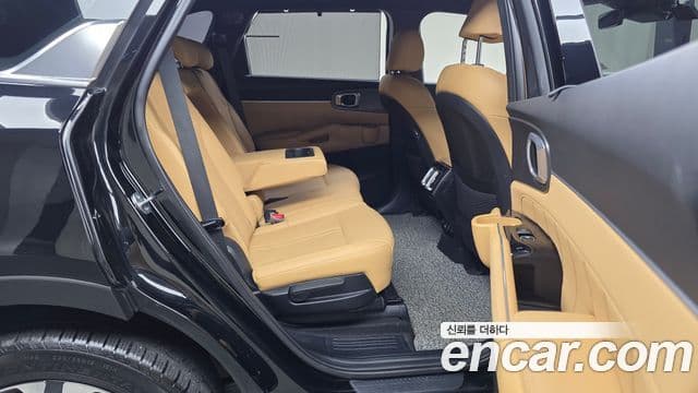 Kia Sorento 2023 — ფოტო 12/20