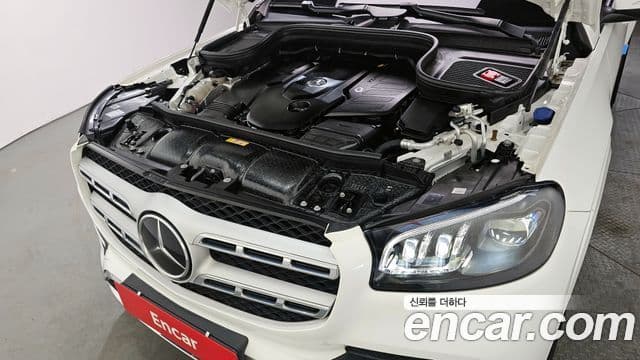 Mercedes-Benz GLS-Class 2022 — Photo 12/20