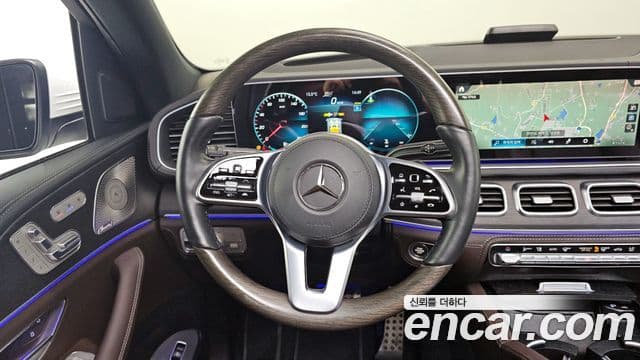 Mercedes-Benz GLS-Class 2022 — Photo 20/20