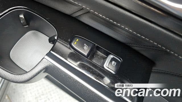 Kia Sorento 2021 — Şəkil 18/20