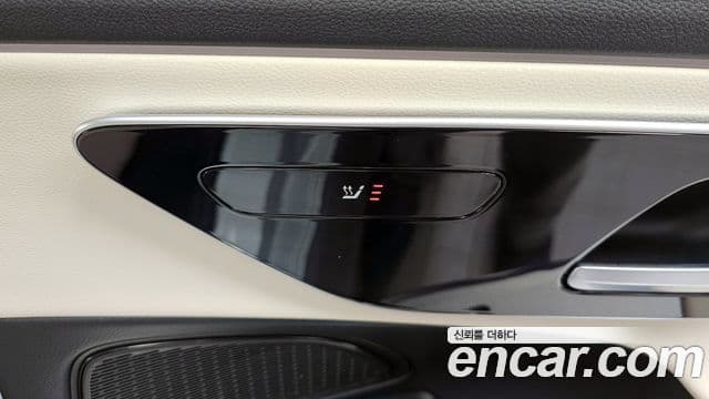 Mercedes-Benz E-Class 2024 — Şəkil 19/20