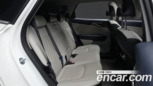 Kia Sportage 2022 — Фото 12/20