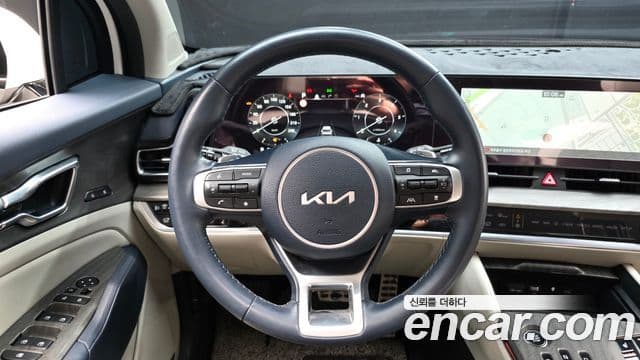 Kia Sportage 2022 — Фото 13/20