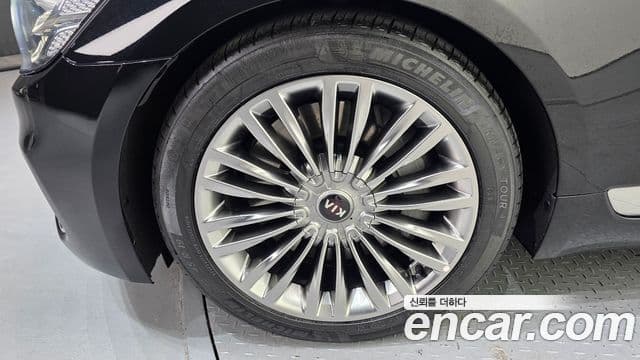 Kia The K9 2019 — ფოტო 5/20