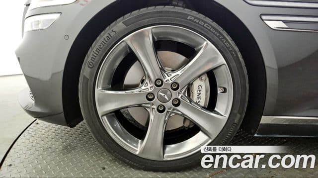 Genesis Electrified G80 2022 — фото 5 из 20