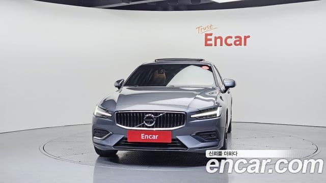 Volvo S60 2021 — Şəkil 3/20