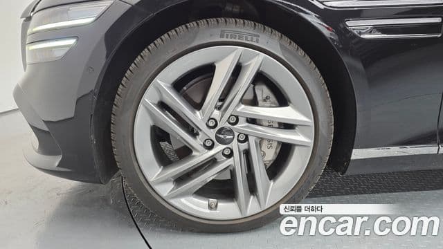 Genesis G80 2024 — Photo 19/20
