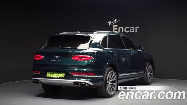 Bentley Bentayga 2024 — Şəkil 2/20