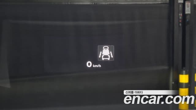Bentley Bentayga 2024 — Şəkil 16/20