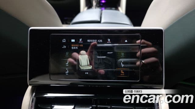 Bentley Bentayga 2024 — Şəkil 18/20