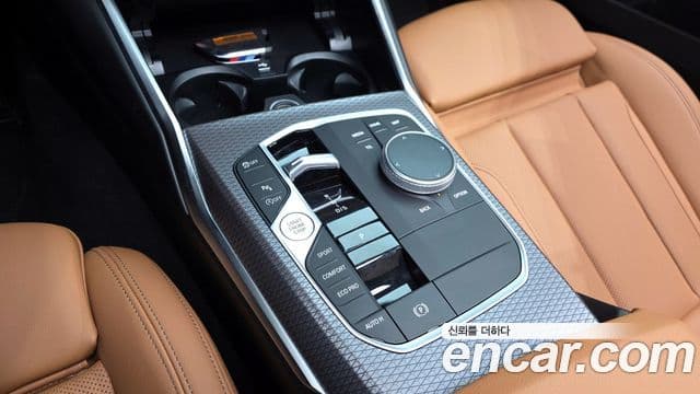 BMW 3 Series 2025 — Фото 9/20