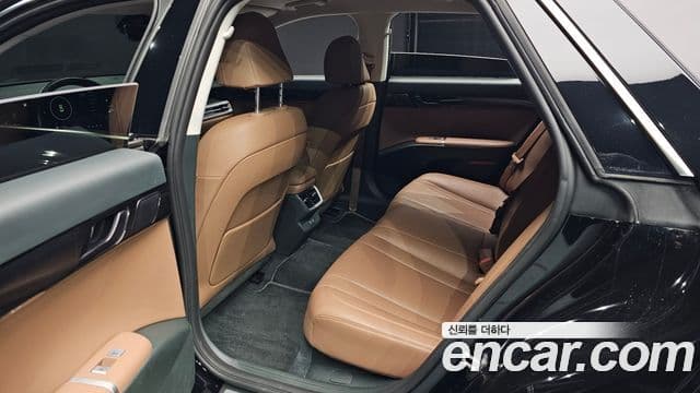 Hyundai Grandeur 2023 — Şəkil 12/20