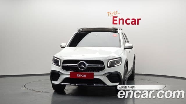 Mercedes-Benz GLB-Class 2021 — Şəkil 3/20