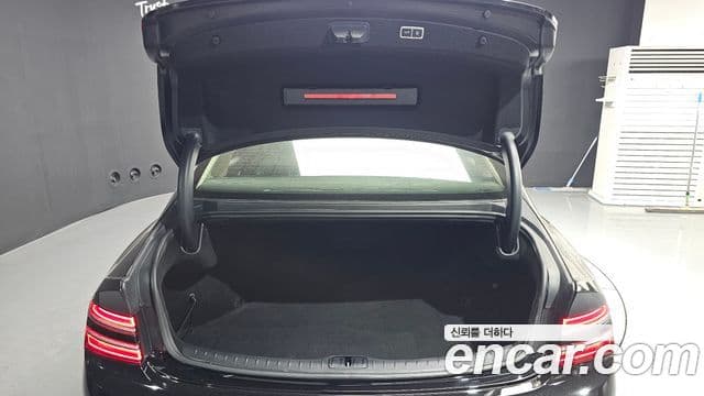 Genesis G80 2020 — Şəkil 14/20