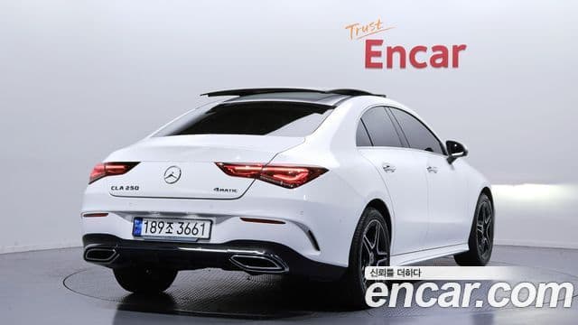 Mercedes-Benz CLA-Class 2023 — Photo 12/20
