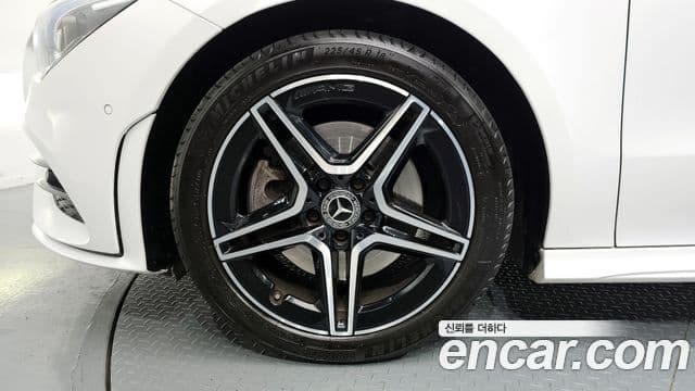 Mercedes-Benz CLA-Class 2023 — Photo 15/20