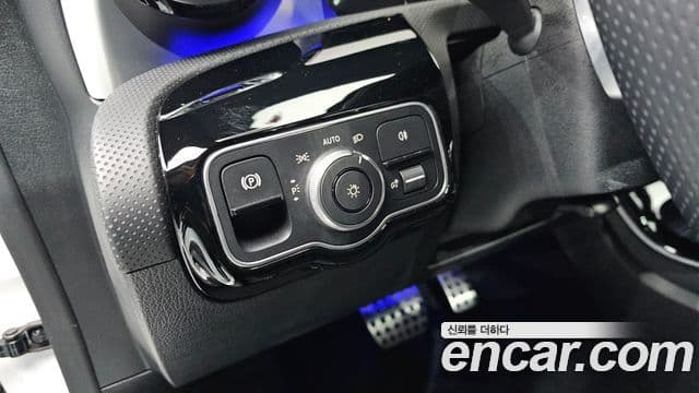 Mercedes-Benz CLA-Class 2023 — Photo 13/20