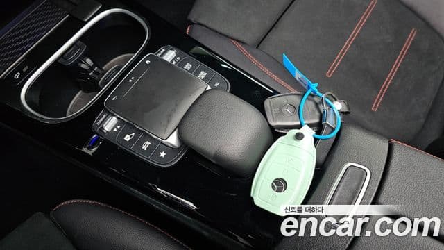 Mercedes-Benz CLA-Class 2023 — Photo 17/20