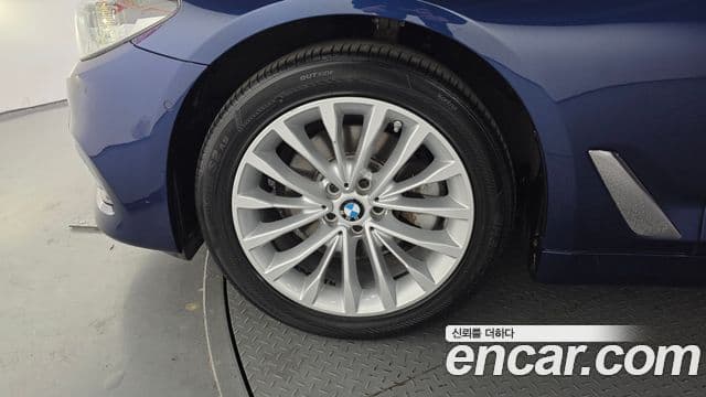 BMW 5 Series 2020 — фото 5 из 20