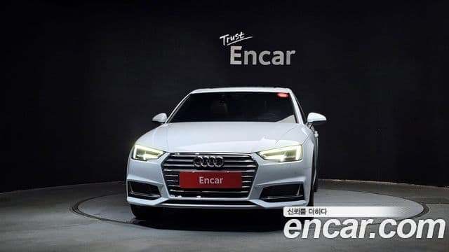 Audi A4 2019 — ფოტო 3/20