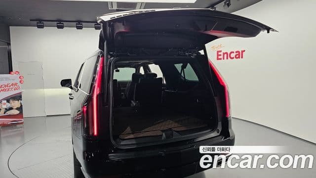 Cadillac Escalade 2022 — Şəkil 20/20