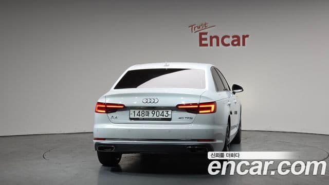 Audi A4 2019 — ფოტო 4/20