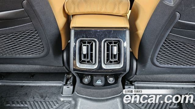 Kia Sorento 2020 — Фото 19/20