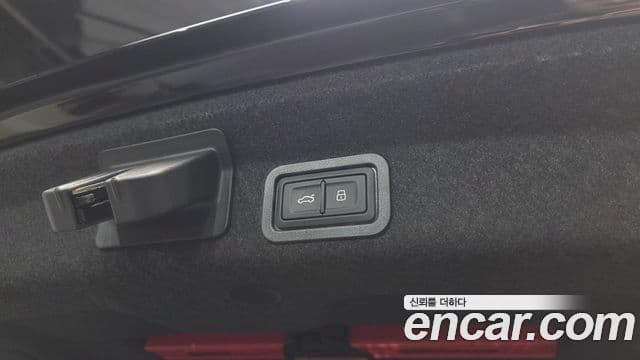 Audi A6 2023 — Photo 12/20